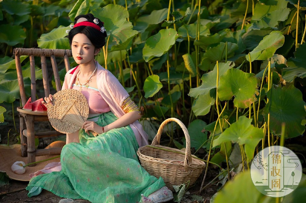 开封西湖宋制汉服拍摄